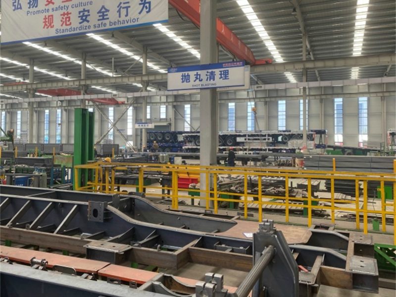 4.Semi Trailer Shot Blasting Machine